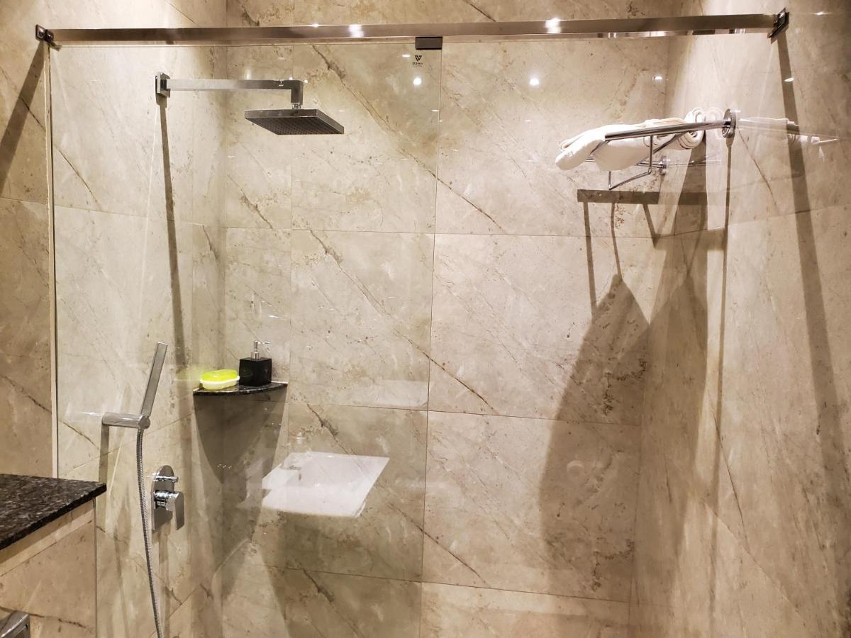 Millennium Terrace Hotel Kampala Ngoại thất bức ảnh