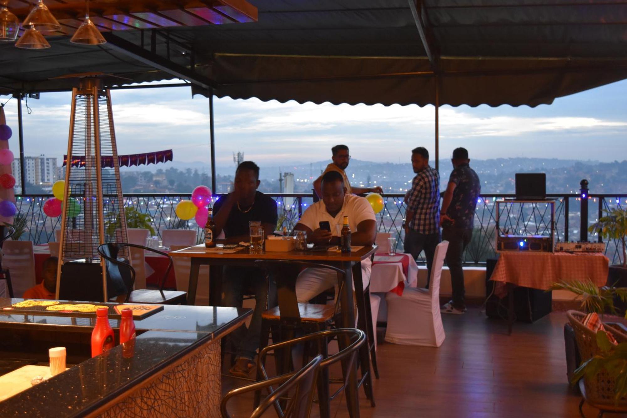 Millennium Terrace Hotel Kampala Ngoại thất bức ảnh